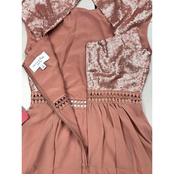 Truth & Fable Women's Small Pink Short Sleeve Sequin Chiffon Long Formal Dress - Picture 11 of 13